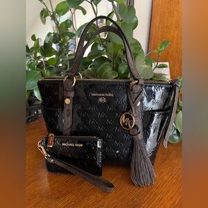 Michael Kors Sullivan Tote with Matching Wallet